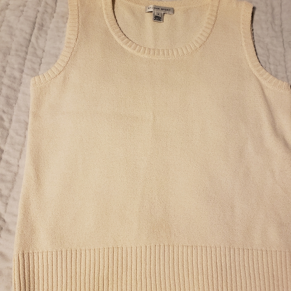 Sleeveless top